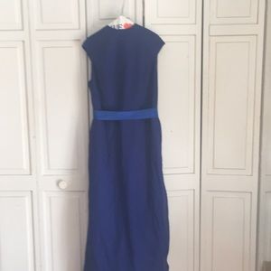 Gorgeous blue gown with train.